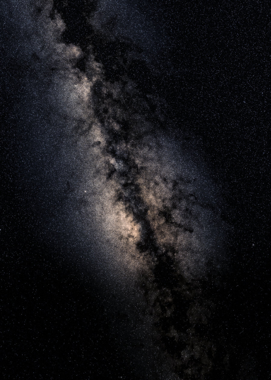 The Milky Way layer alone: a bright band of star clouds crossed by dark dust lanes.